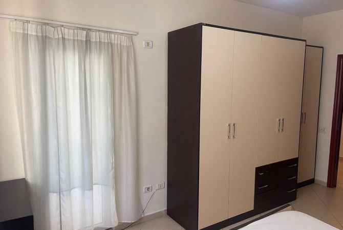 Shtepi me qera 1+1 ne Tirane - 400 Euro