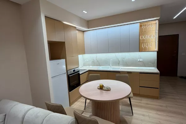 Shtepi me qera Apartament ne Tirane, 2+1, Mobilimi E mobiluar, Pagesa 905  Euro.