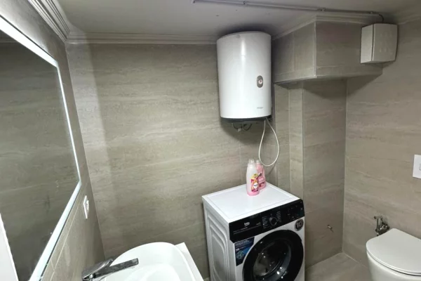 Shtepi ne shitje Duplex(shtepi me 2 kate) ne Tirane, 1+1, Mobilimi E mobiluar, Pagesa 119,009  Euro.