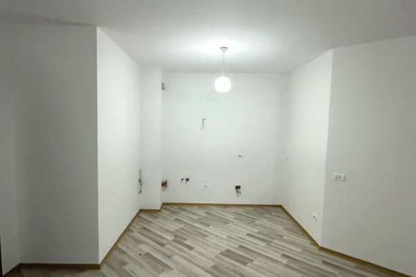 Shtepi ne shitje 2+1 ne Tirane - 132,009 Euro
