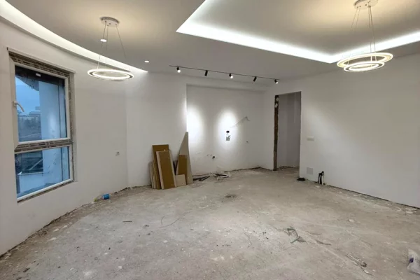 House for Sale 2+1 in Tirana - 235,009 Euro