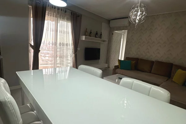 Shtepi ne shitje 2+1 ne Tirane - 146,070 Euro