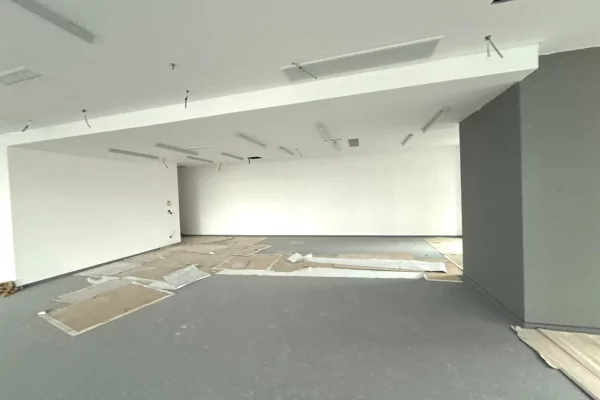 Ambient biznesi me qera 3+1 ne Tirane - 37,690 Euro