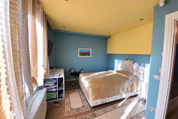 House for Sale 5+1 in Tirana - 975,500 Euro