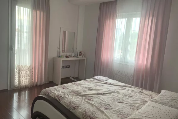 Shtepi ne shitje 7+1 ne Tirane - 2,200,000 Euro