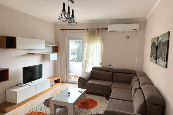 🏡 Apartament 2+1 me Qira – Sauk ✨