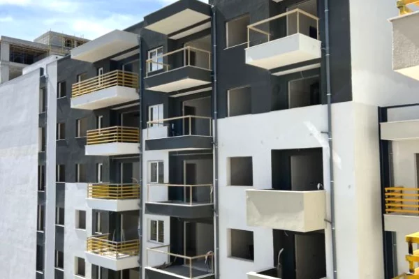 Apartment for sale in Tirana 1+1, Emty