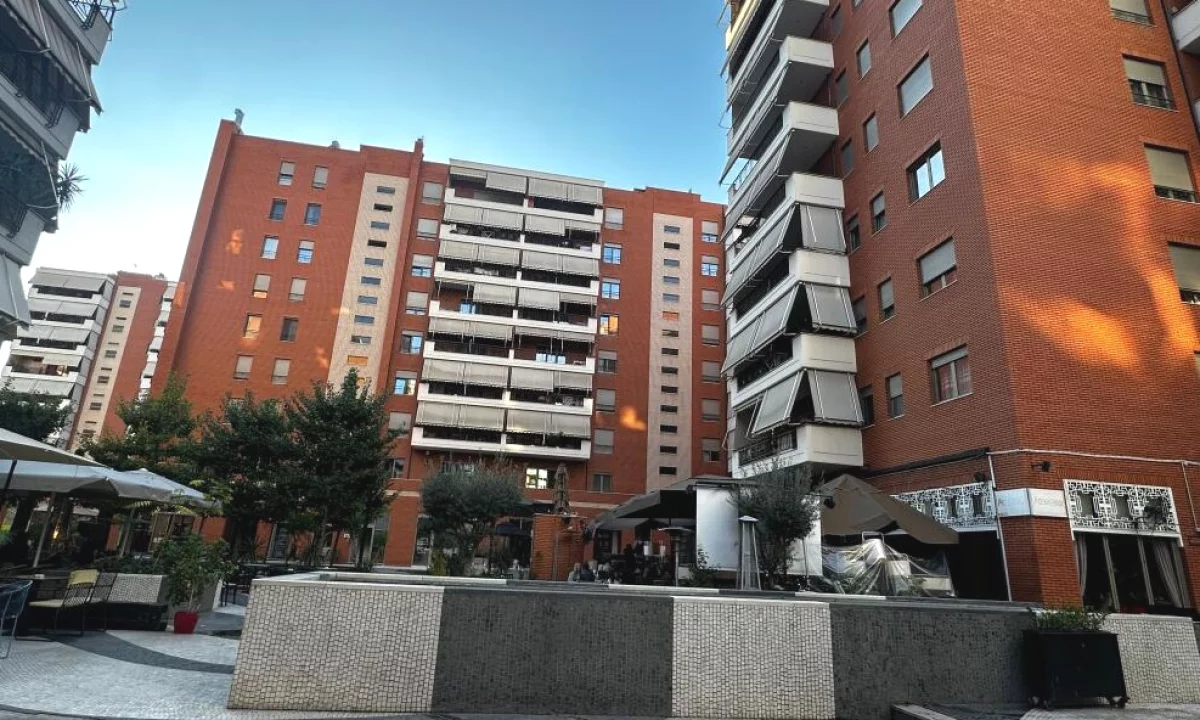 Appartamento in vendita a Tirana 3+1, Arredato