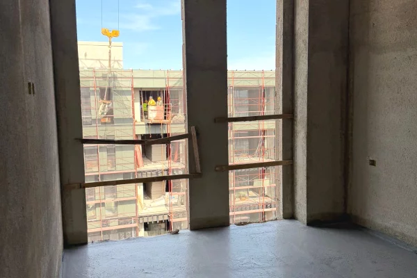 Shtepi ne shitje Apartament ne Tirane, 2+1, Mobilimi Bosh, pa mobiluar, Pagesa 176,005  Euro.