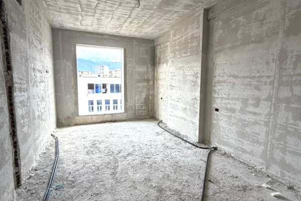 Apartment for sale in Tirana 2+1, Emty