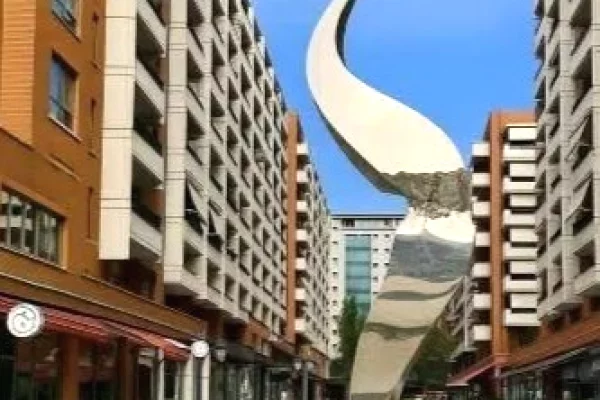 🏢 Shitet Dyqan 170 m2 – Kompleksi Delijorgji ✨