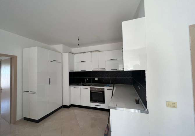 Shtepi me qera 2+1 ne Tirane - 500 Euro
