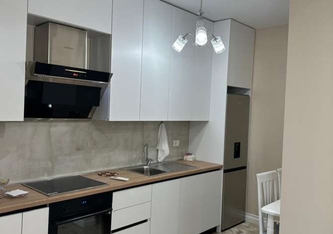 Shtepi me qera 1+1 ne Tirane - 650 Euro