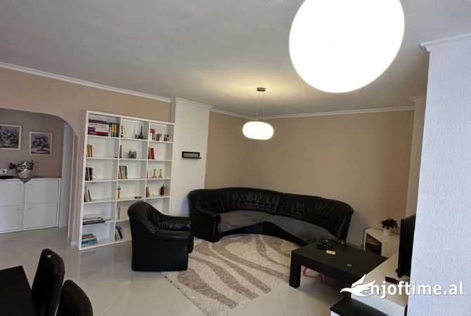 Shtepi me qera 3+1 ne Tirane - 750 Euro