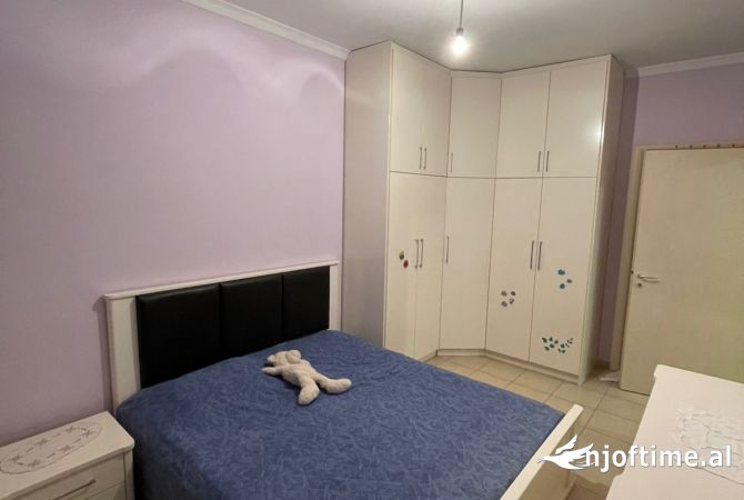 Shtepi me qera 2+1 ne Tirane - 450 Euro