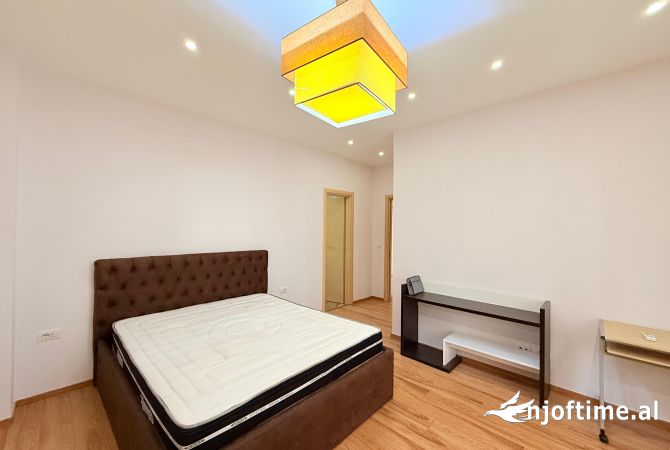 Shtepi me qera 3+1 ne Tirane - 700 Euro
