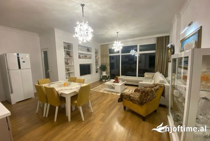 Shtepi me qera 2+1 ne Tirane - 850 Euro