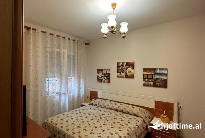 Shtepi me qera 1+1 ne Tirane - 700 Euro