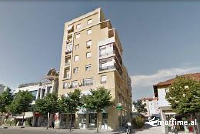 Shtepi me qera 2+1 ne Tirane - 750 Euro