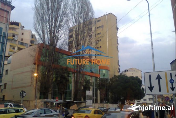 Ambient biznesi me qera 1+1 ne Tirane - 3,000 Euro