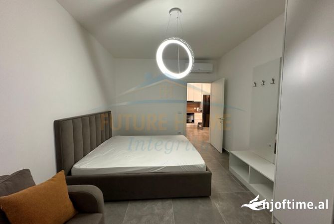 Shtepi ne shitje Apartament ne Tirane, 1+1, Mobilimi E mobiluar, Pagesa 92,000  Euro.