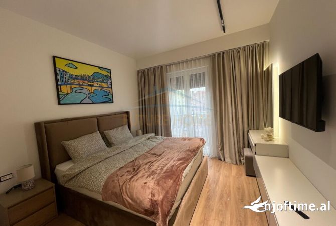 Shtepi me qera Apartament ne Tirane, 2+1, Mobilimi E mobiluar, Pagesa 950  Euro.