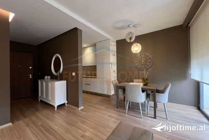Shtepi me qera Apartament ne Tirane, 2+1, Mobilimi E mobiluar, Pagesa 650  Euro.
