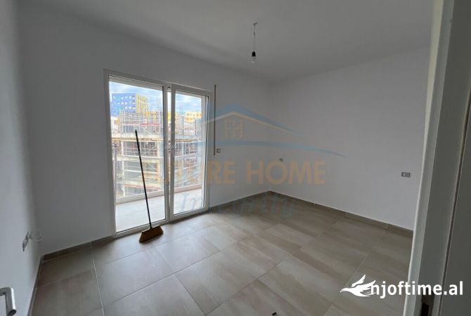 Shtepi ne shitje Apartament ne Tirane, 1+1, Mobilimi Bosh, pa mobiluar, Pagesa 95,200  Euro.