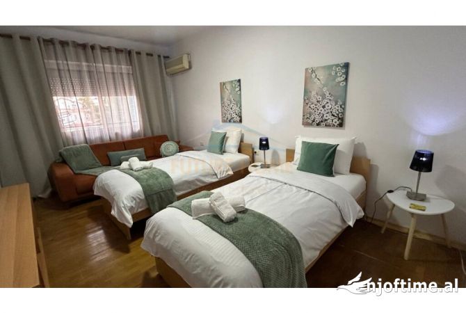 Shtepi me qera 2+1 ne Tirane - 650 Euro