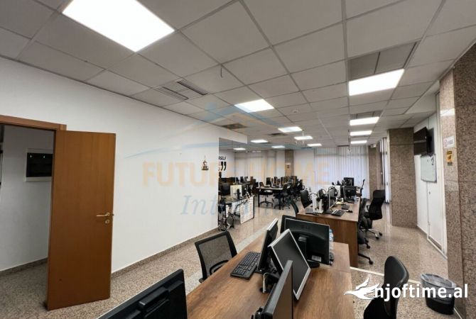 Qera, Ambient Biznesi per Zyra, Blloku, Tirane