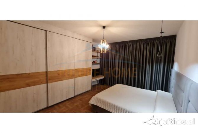 Shtepi me qera Apartament ne Tirane, 2+1, Mobilimi E mobiluar, Pagesa 750  Euro.