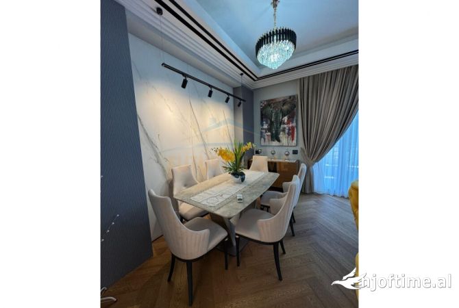 Shtepi me qera Apartament ne Tirane, 2+1, Mobilimi E mobiluar, Pagesa 1,999  Euro.