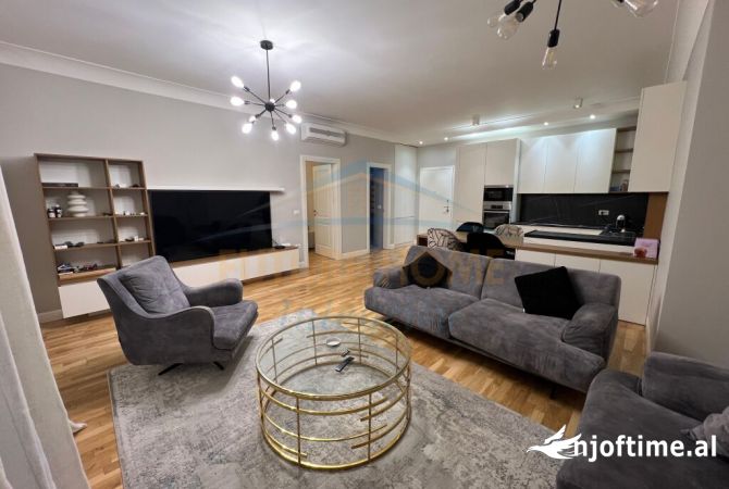 Shtepi ne shitje 1+1 ne Tirane - 330,000 Euro