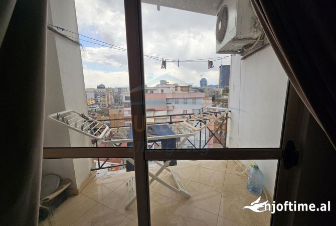 Shtepi me qera Apartament ne Tirane, 2+1, Mobilimi E mobiluar, Pagesa 650  Euro.