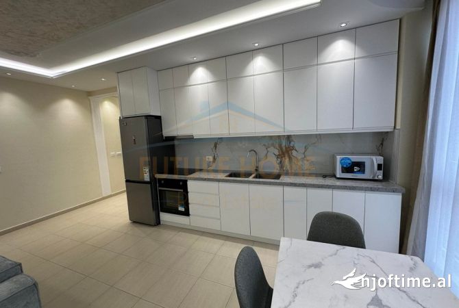 Shtepi me qera Apartament ne Tirane, 2+1, Mobilimi E mobiluar, Pagesa 750  Euro.