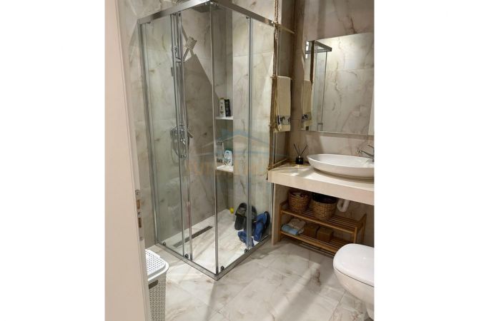 Shtepi ne shitje Apartament ne Durres, 1+1, Mobilimi E mobiluar, Pagesa 95,000  Euro.