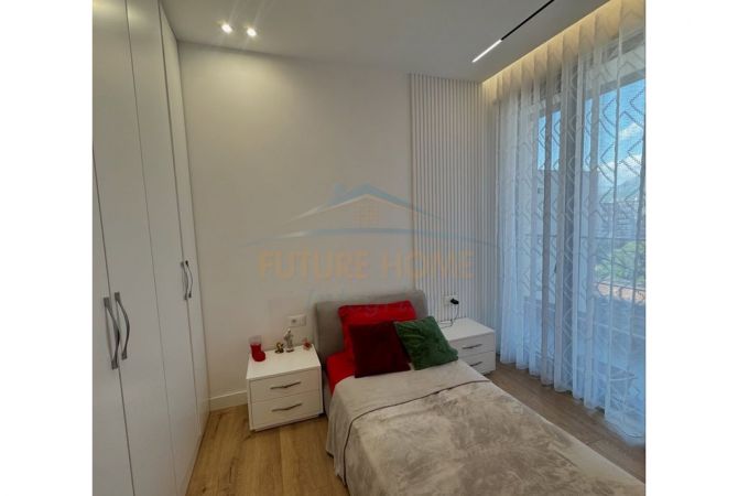 Shtepi ne shitje Apartament ne Tirane, 3+1, Mobilimi E mobiluar, Pagesa 312,000  Euro.