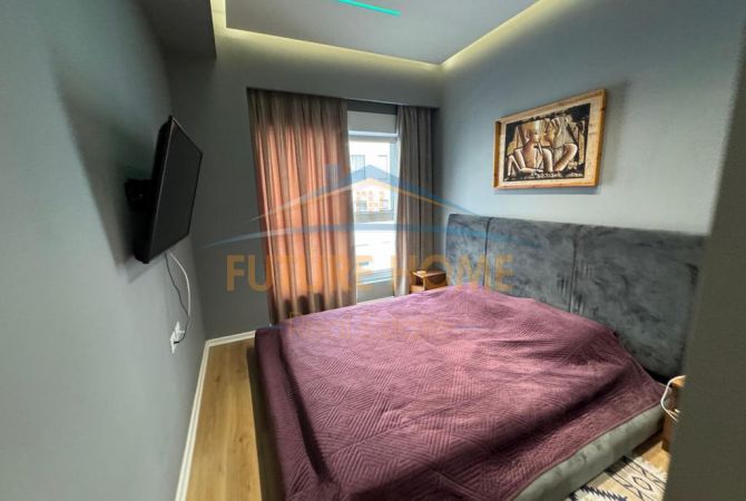 Shtepi ne shitje Apartament ne Tirane, 2+1, Mobilimi E mobiluar, Pagesa 155,000  Euro.