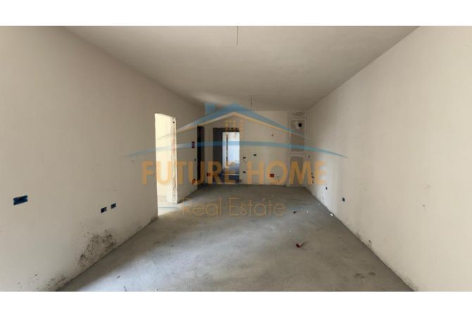 Shtepi ne shitje 1+1 ne Tirane - 80,000 Euro