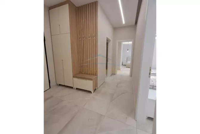 Shtepi me qera Apartament ne Tirane, 2+1, Mobilimi E mobiluar, Pagesa 1,100  Euro.