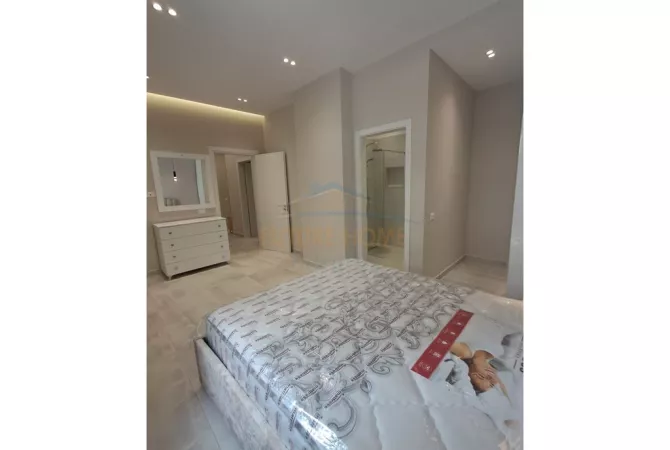 Shtepi me qera Apartament ne Tirane, 2+1, Mobilimi E mobiluar, Pagesa 1,100  Euro.