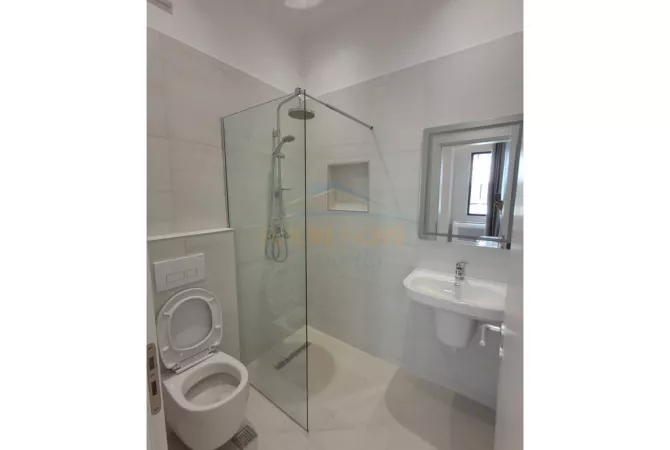 Shtepi me qera Apartament ne Tirane, 2+1, Mobilimi E mobiluar, Pagesa 1,100  Euro.