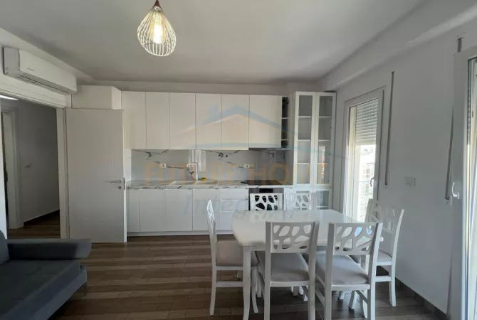 Shtepi me qera 2+1 ne Tirane - 500 Euro