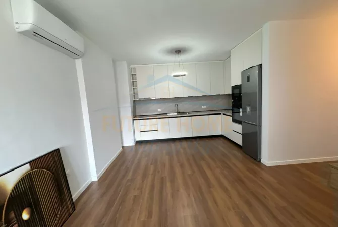 Shtepi me qera 2+1 ne Tirane - 85,000 Leke