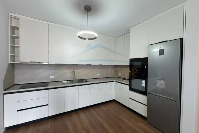 Shtepi me qera Apartament ne Tirane, 2+1, Mobilimi E mobiluar, Pagesa 85,000  Leke.