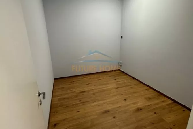 Zyre per qira prane Kompleksit Delijorgji 