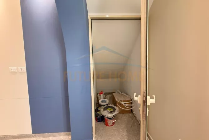 Shtepi ne shitje Apartament ne Vlore, 2+1, Mobilimi E mobiluar, Pagesa 505,000  Euro.