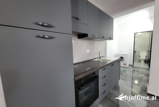 Shtepi me qera 1+1 ne Tirane - 400 Euro