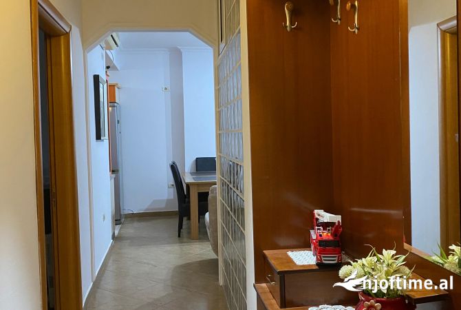 Shtepi me qera 3+1 ne Tirane - 450 Euro