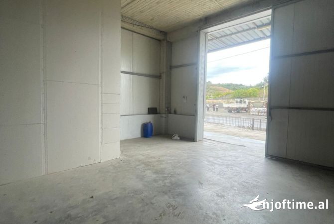 Jepet kapanon me qera 700 m2 ne Citypark